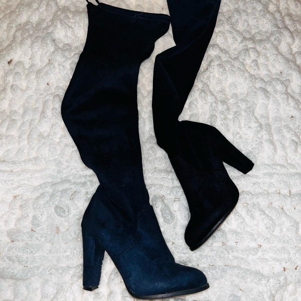 Knee High Heal Boots